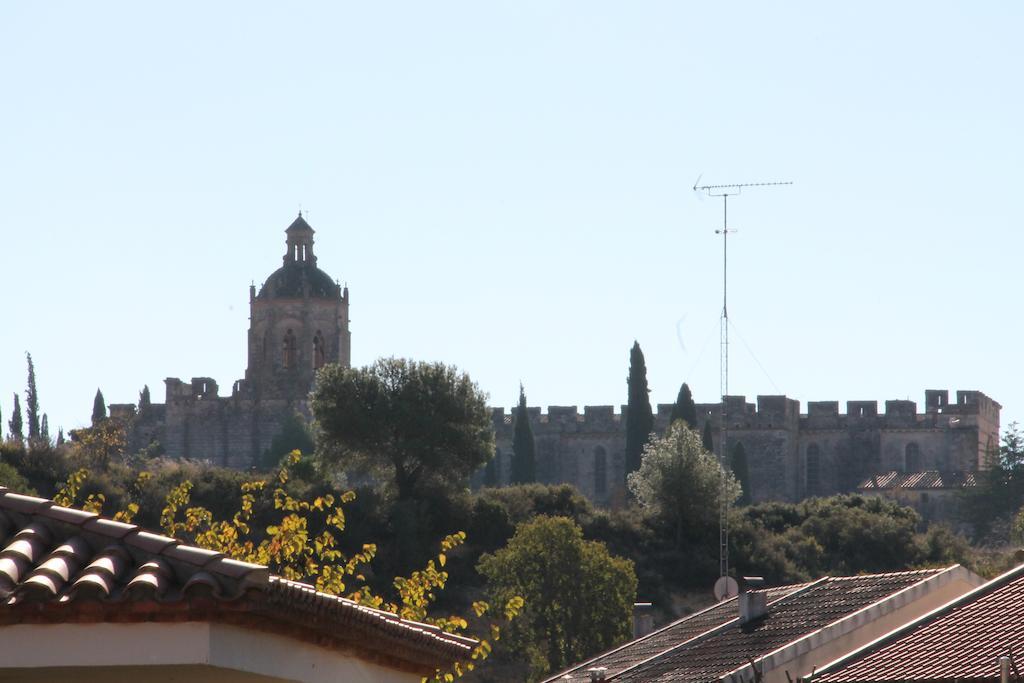 Albergue Pere El Gran Santes Creus Номер фото